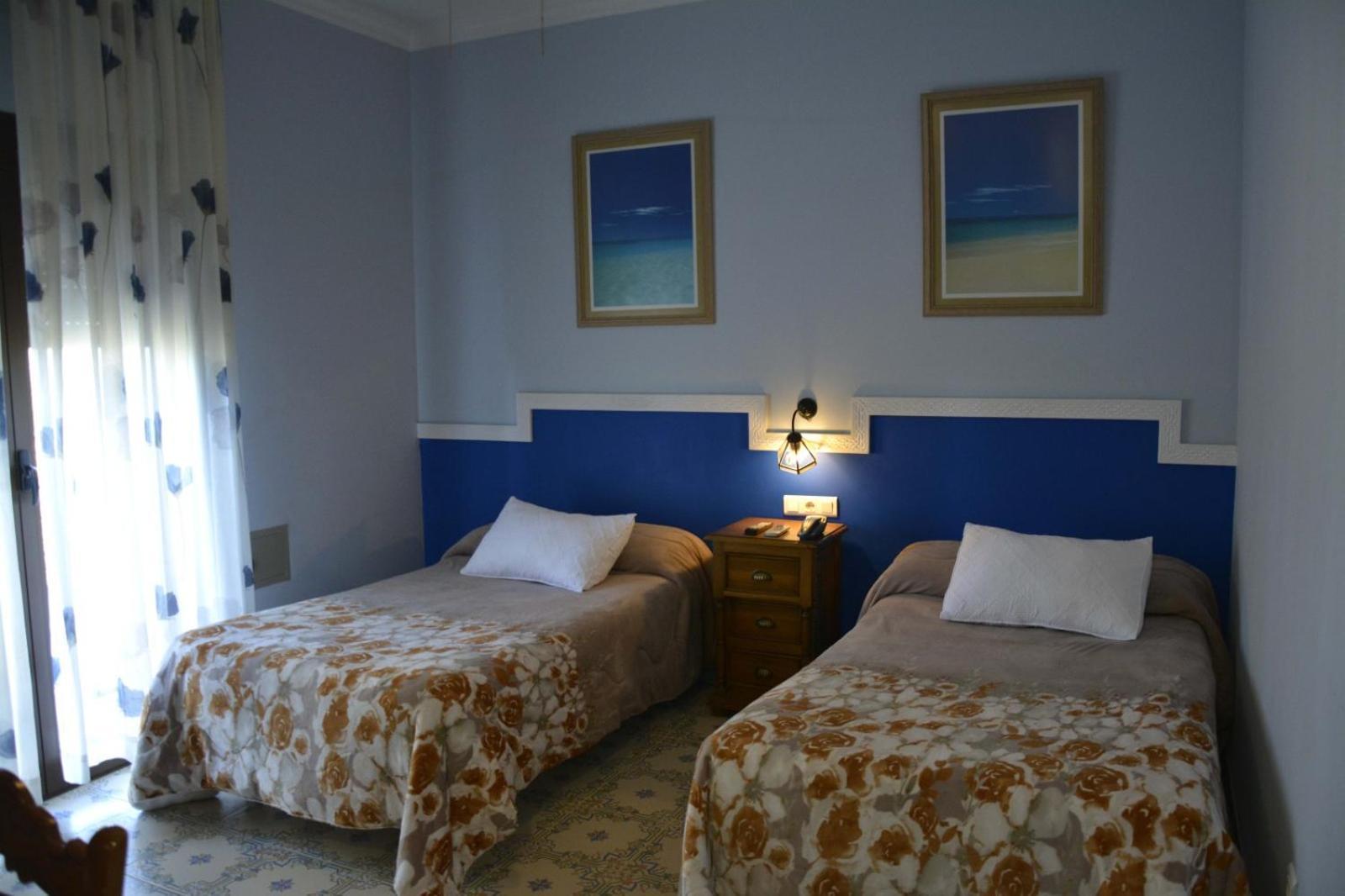 Hotel Sierra De Araceli Люсена Экстерьер фото