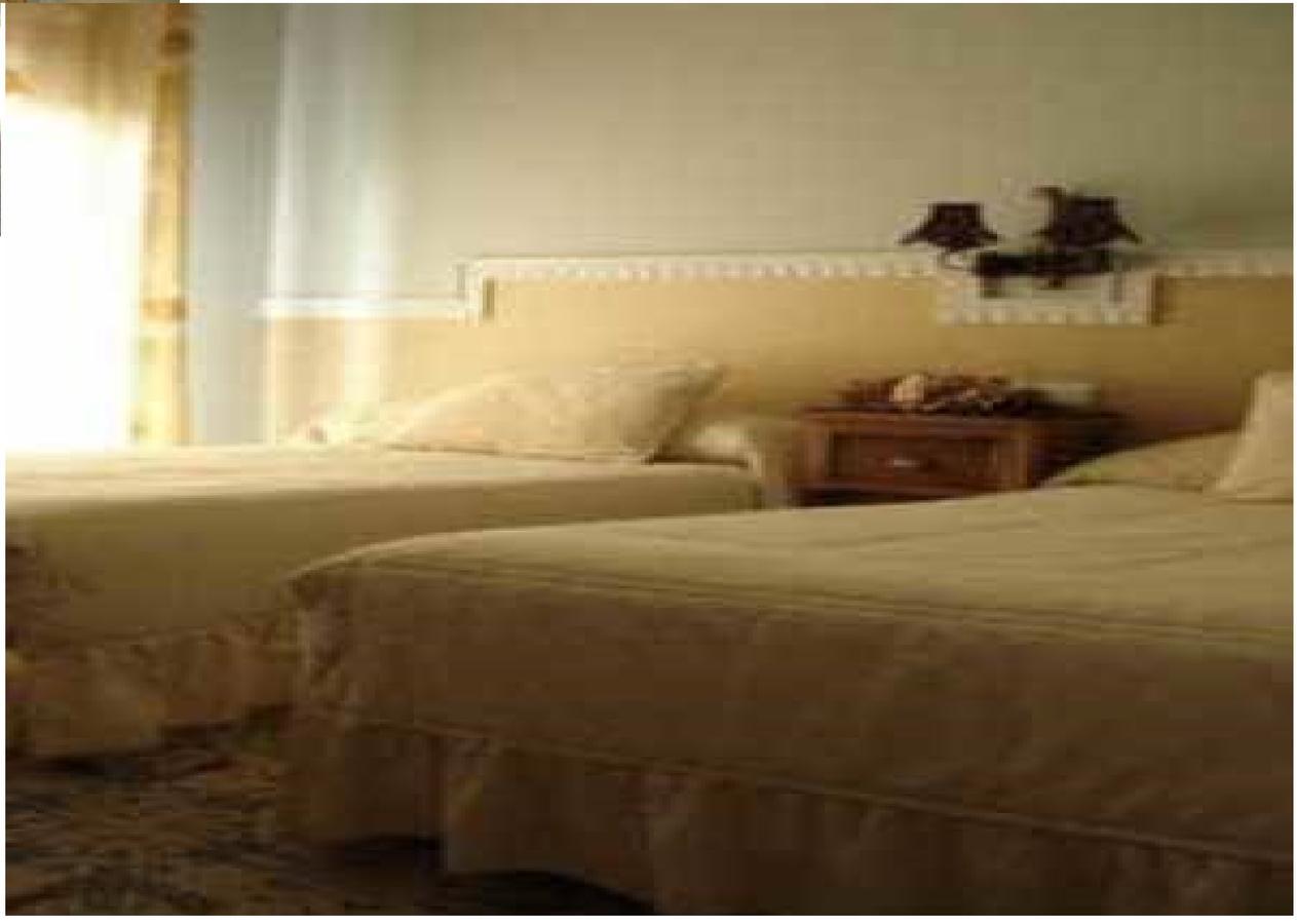 Hotel Sierra De Araceli Люсена Экстерьер фото