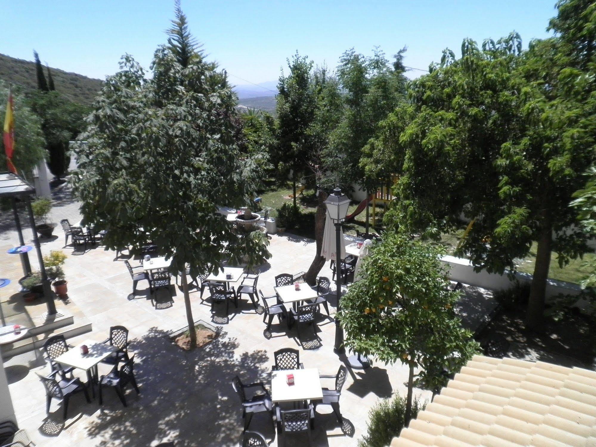 Hotel Sierra De Araceli Люсена Экстерьер фото