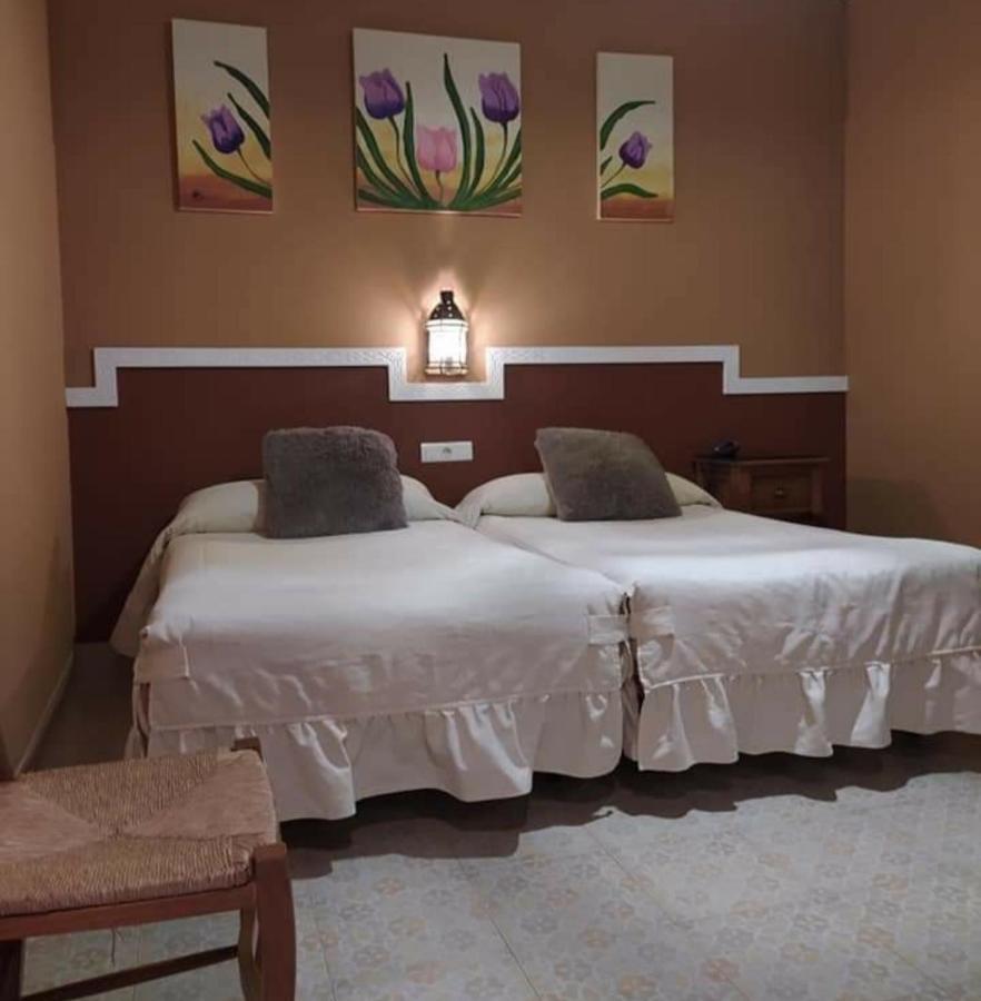 Hotel Sierra De Araceli Люсена Экстерьер фото